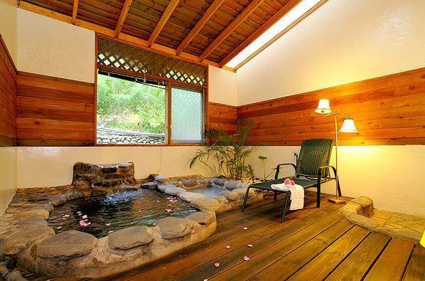 New Life Hot Spring Resort Юйли Номер фото